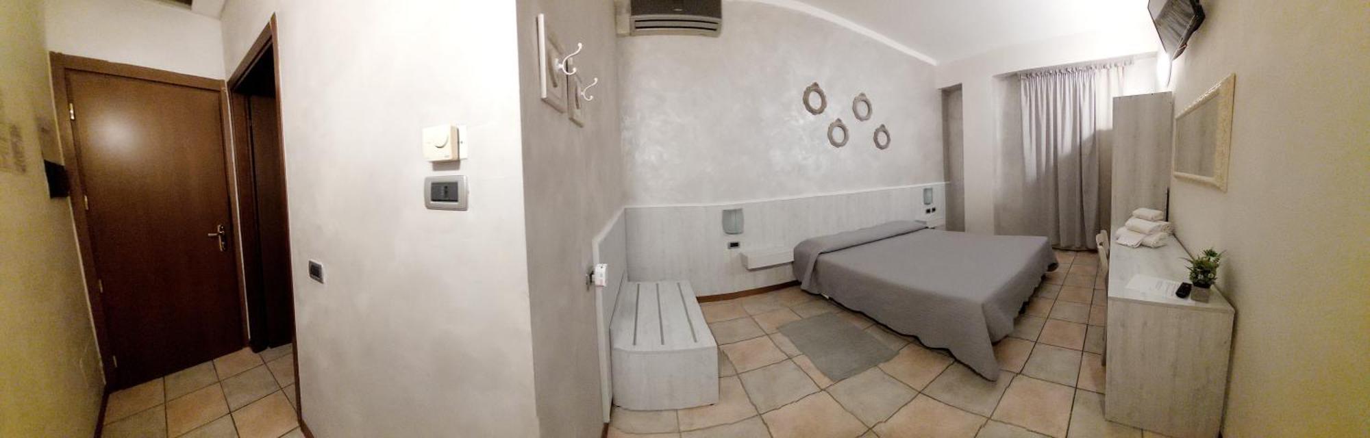 Hotel Trotter Leno Kültér fotó